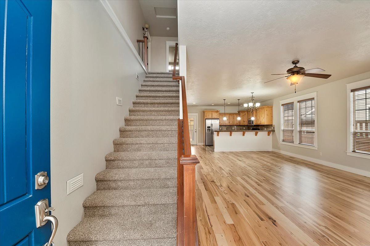 12722 N 9th Ave #1 - Photo 3 of 35