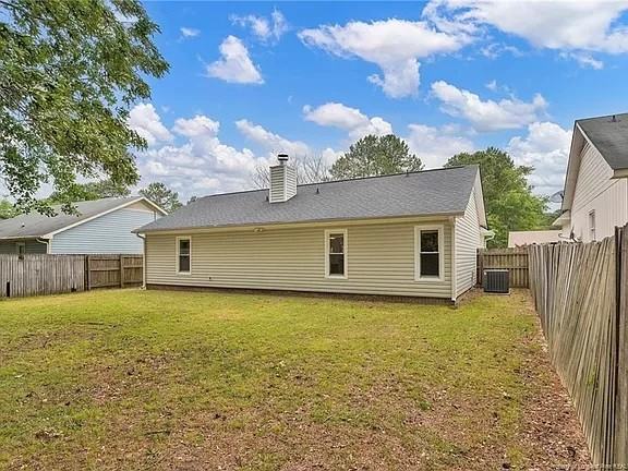 6413 Rhemish Dr - Photo 5 of 20