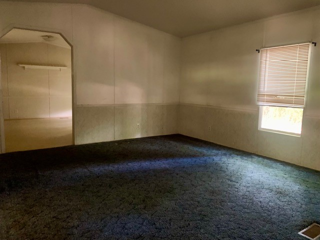 334 Brough Rd - Photo 2 of 8