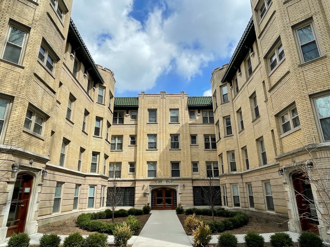 4847 N Kimball Ave #3C