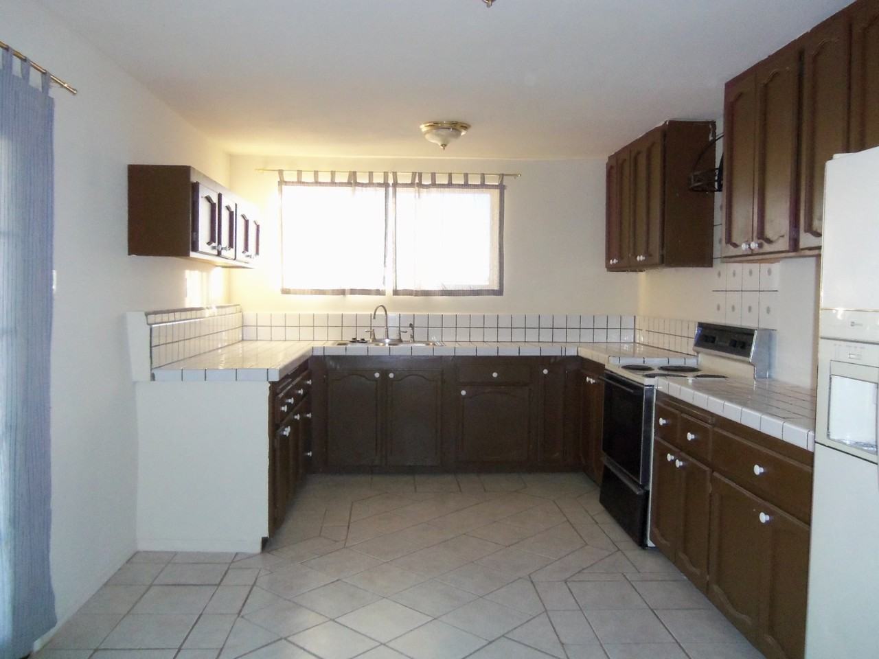 3868 Aztec Rd - Photo 2 of 13