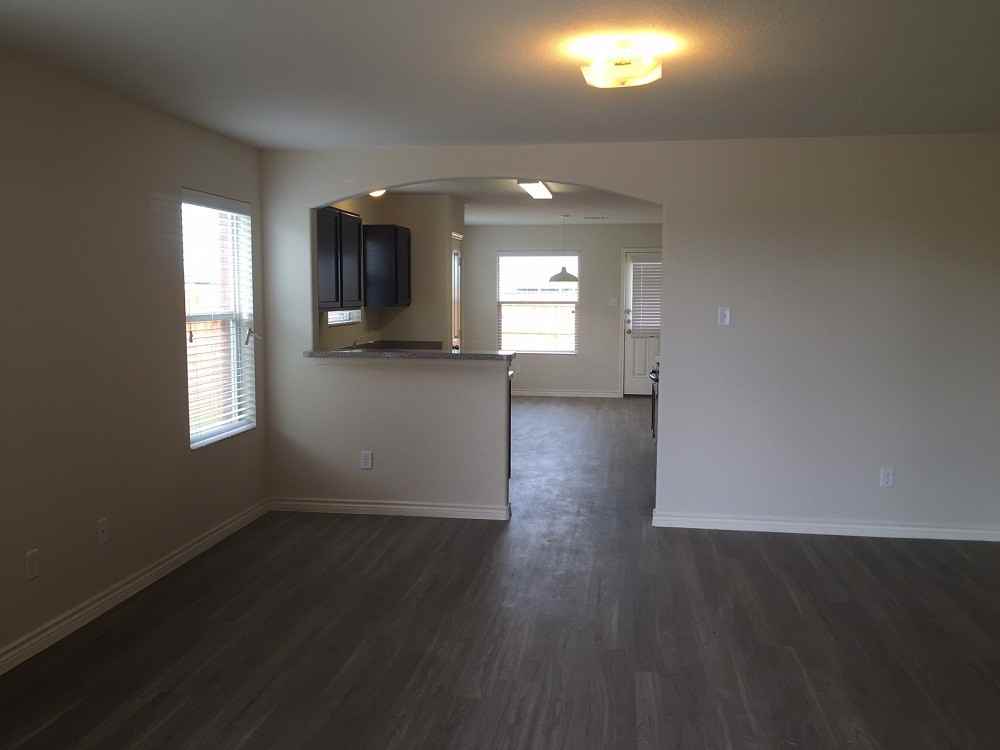 4224 Summersweet Ln - Photo 3 of 18