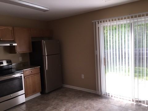 2621 Mulberry Pond Dr - Photo 3 of 13