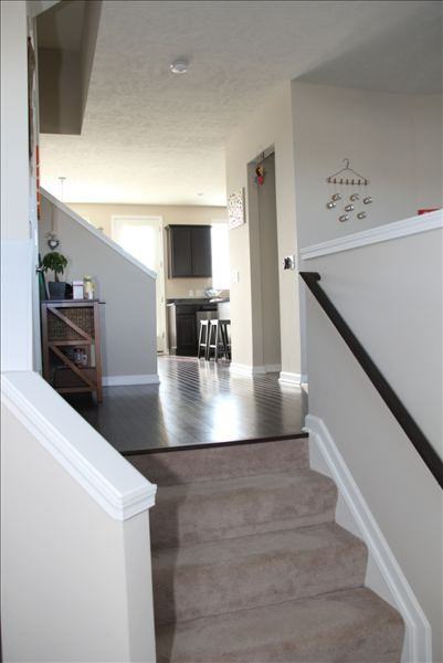 6105 N Pointe Dr - Photo 2 of 9