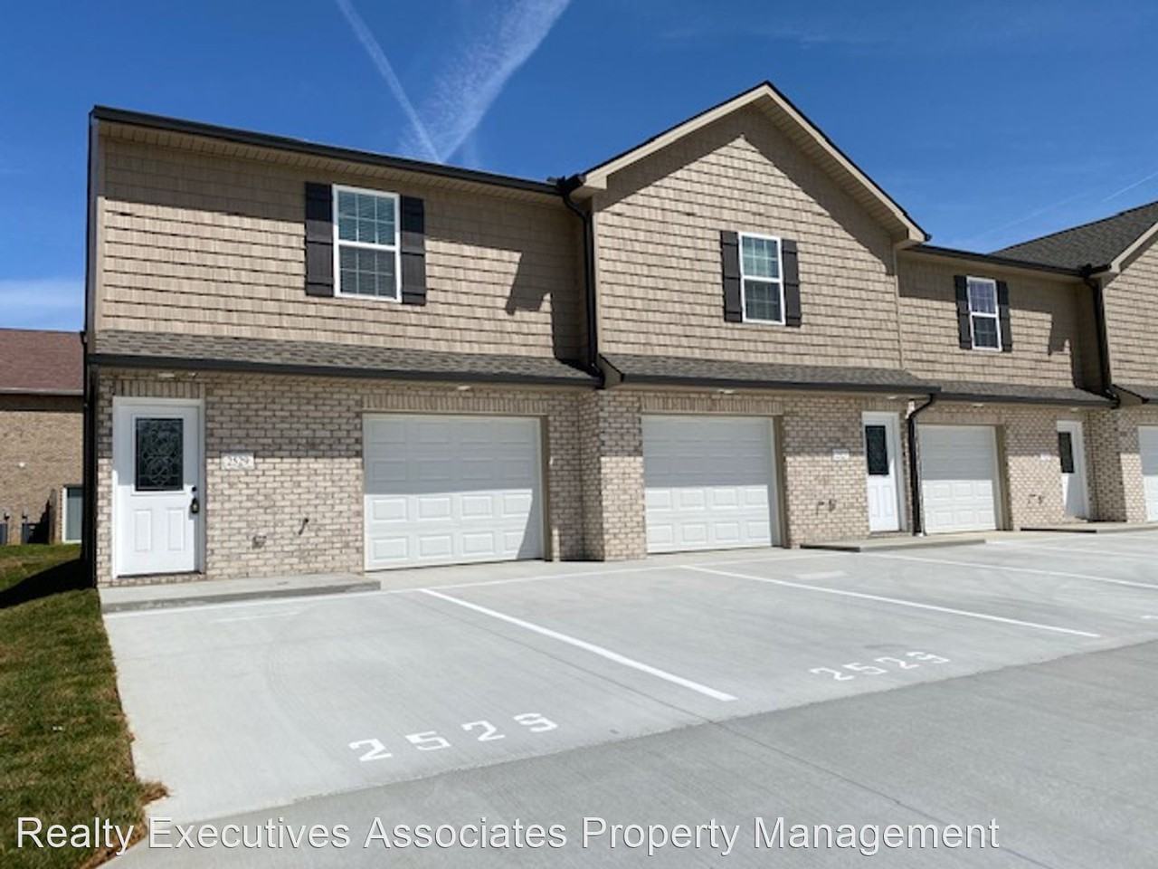 2525 2525 Wahoo Ct. - Photo 2 of 13