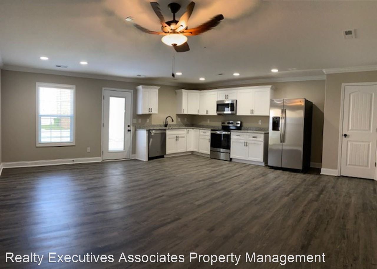 2525 2525 Wahoo Ct. - Photo 3 of 13