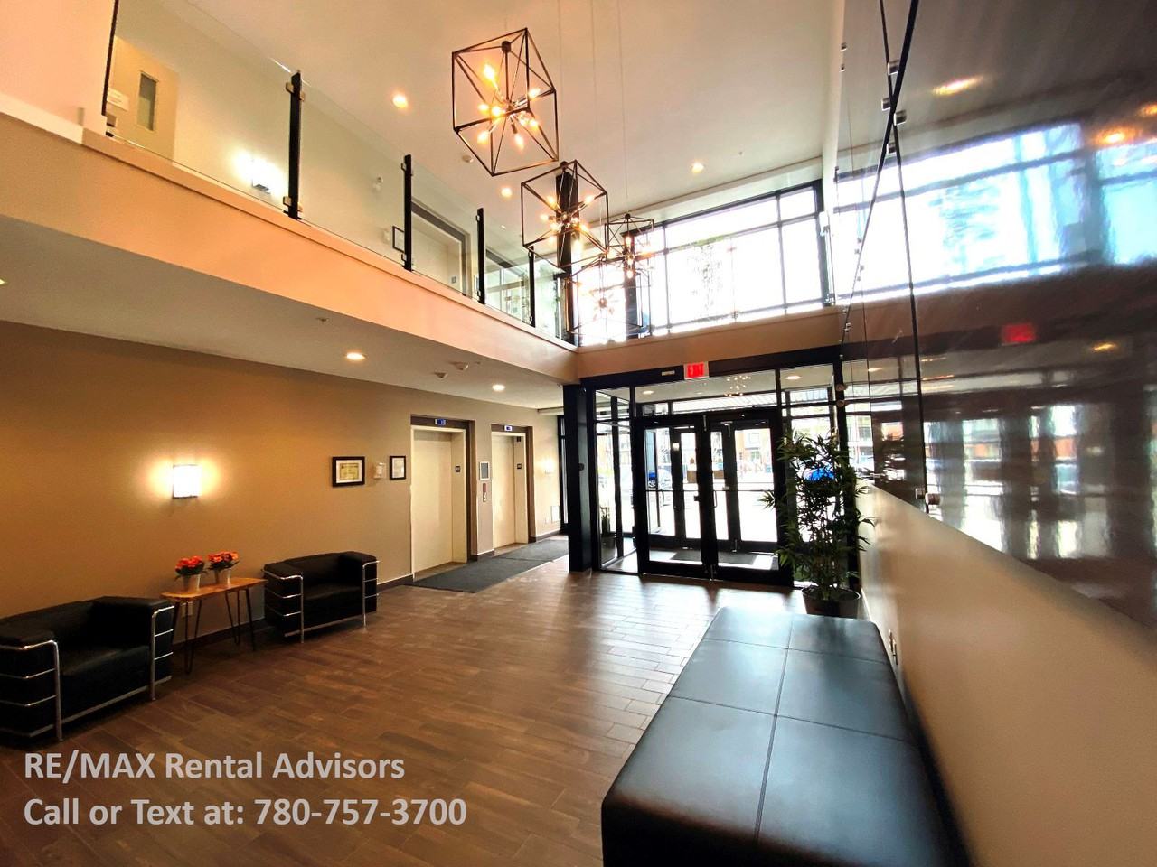 1144 Adamson Dr Sw - Photo 3 of 18