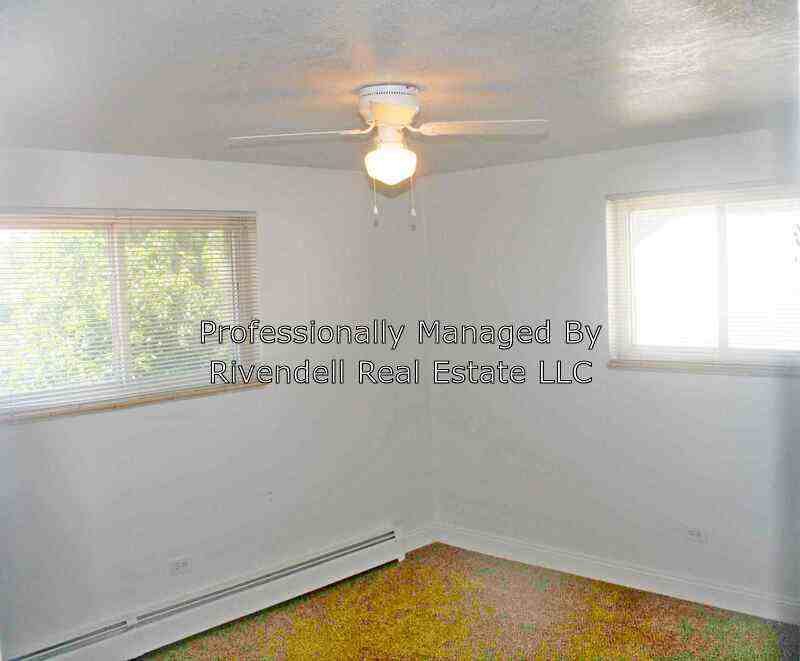 2537 Kingston St #3 - Photo 3 of 3