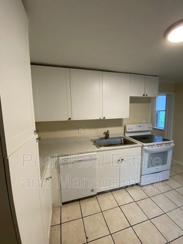 740 Oakland Ave Sw