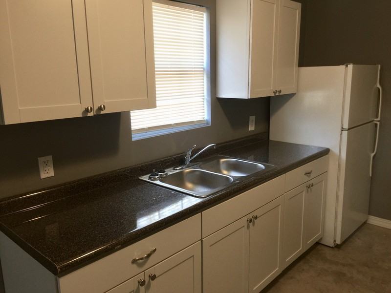 2010A Grammont St - Photo 3 of 11