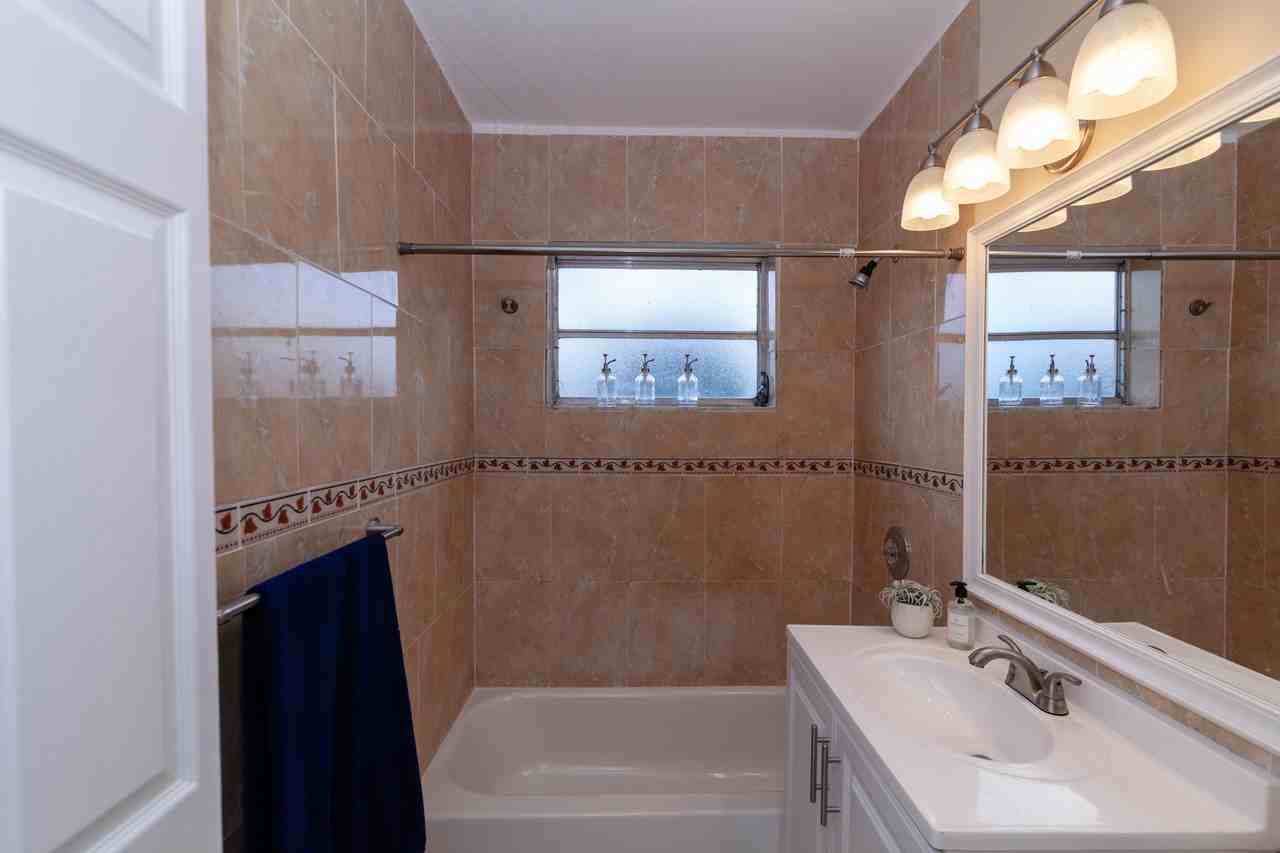 510 Nw 134th St - Photo 2 of 14