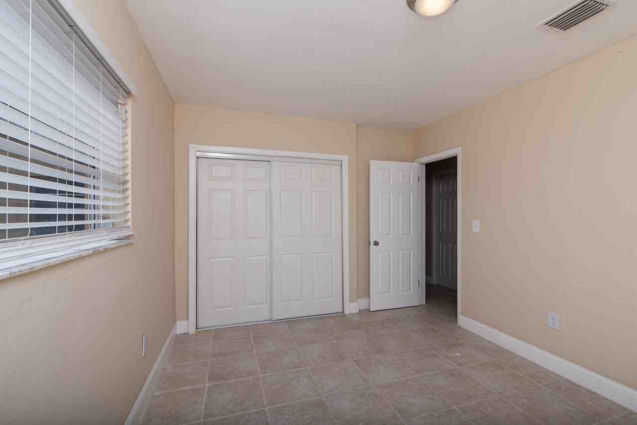 510 Nw 134th St - Photo 3 of 14