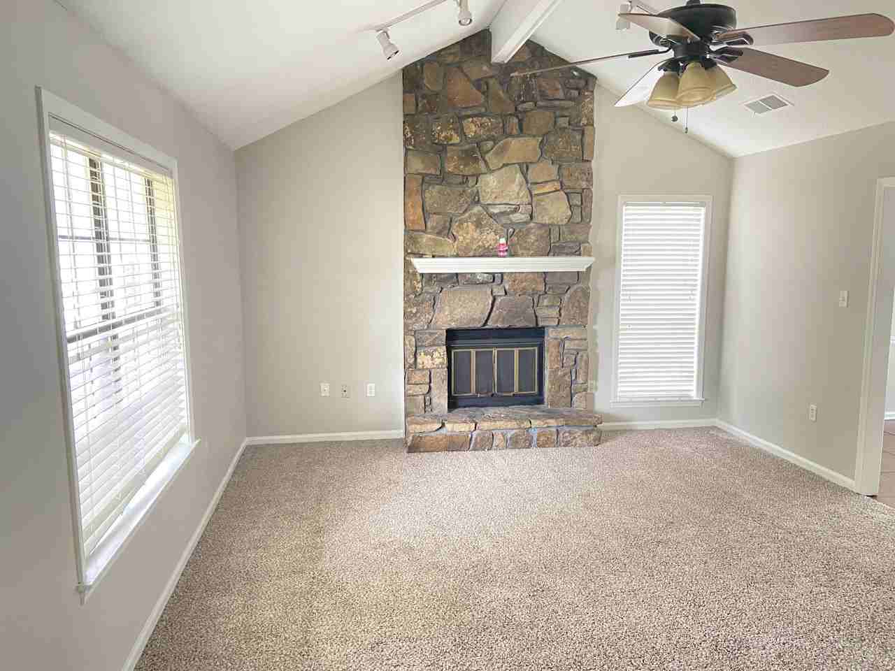 7205 Ransdorp Dr - Photo 3 of 7