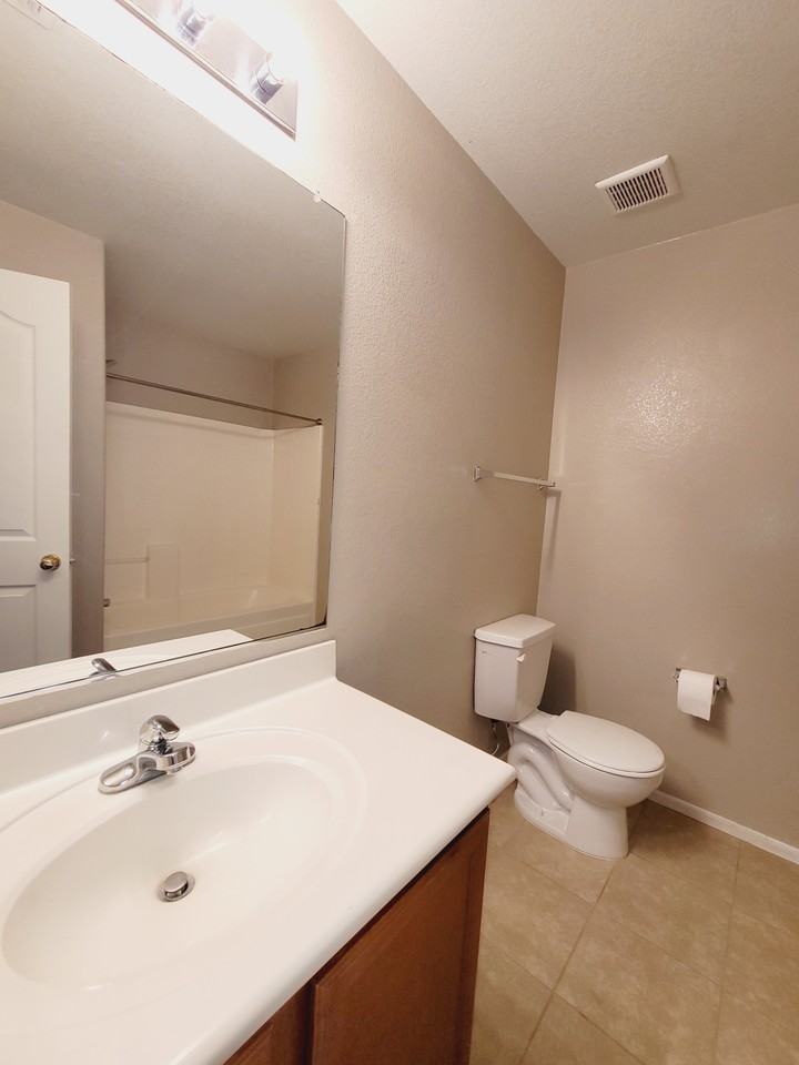776 E Cowboy Cove Trl - Photo 5 of 5