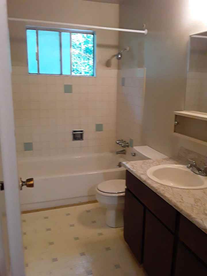 1920 Minor Rd - Photo 3 of 5