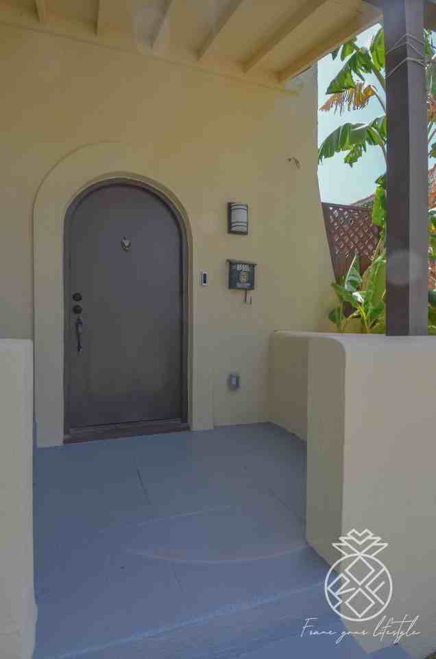 1850 South Redondo Boulevard - Photo 2 of 31