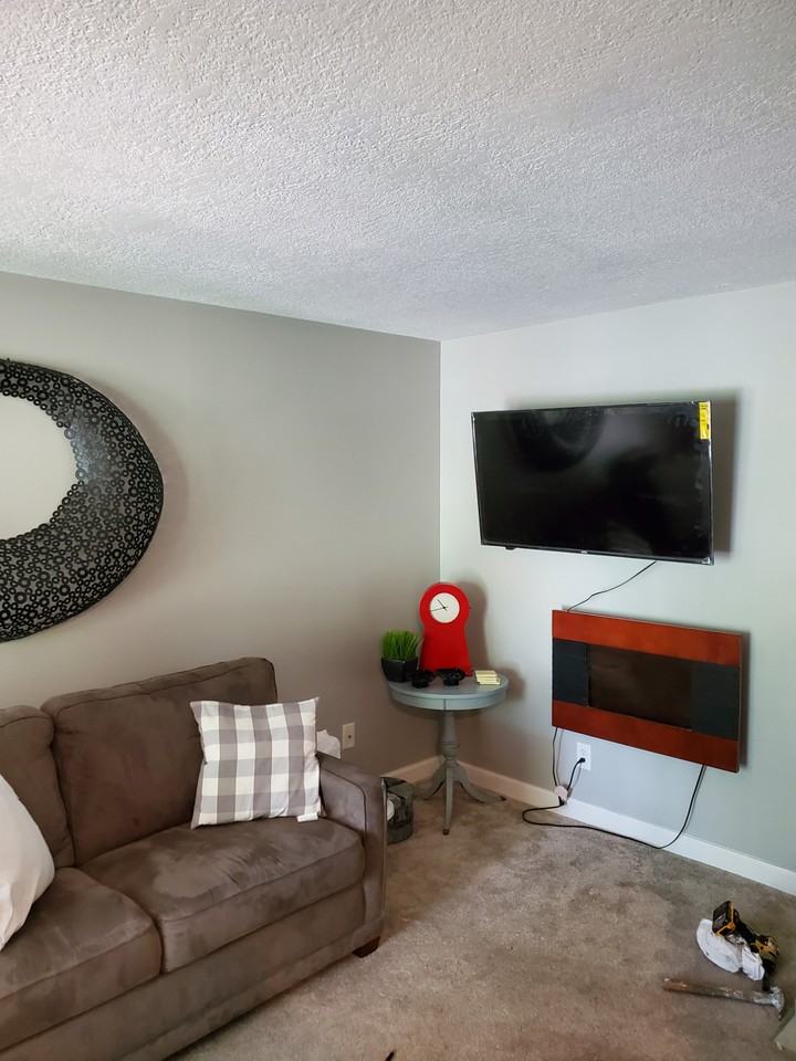 421 College Avenue #305 - Photo 2 of 12