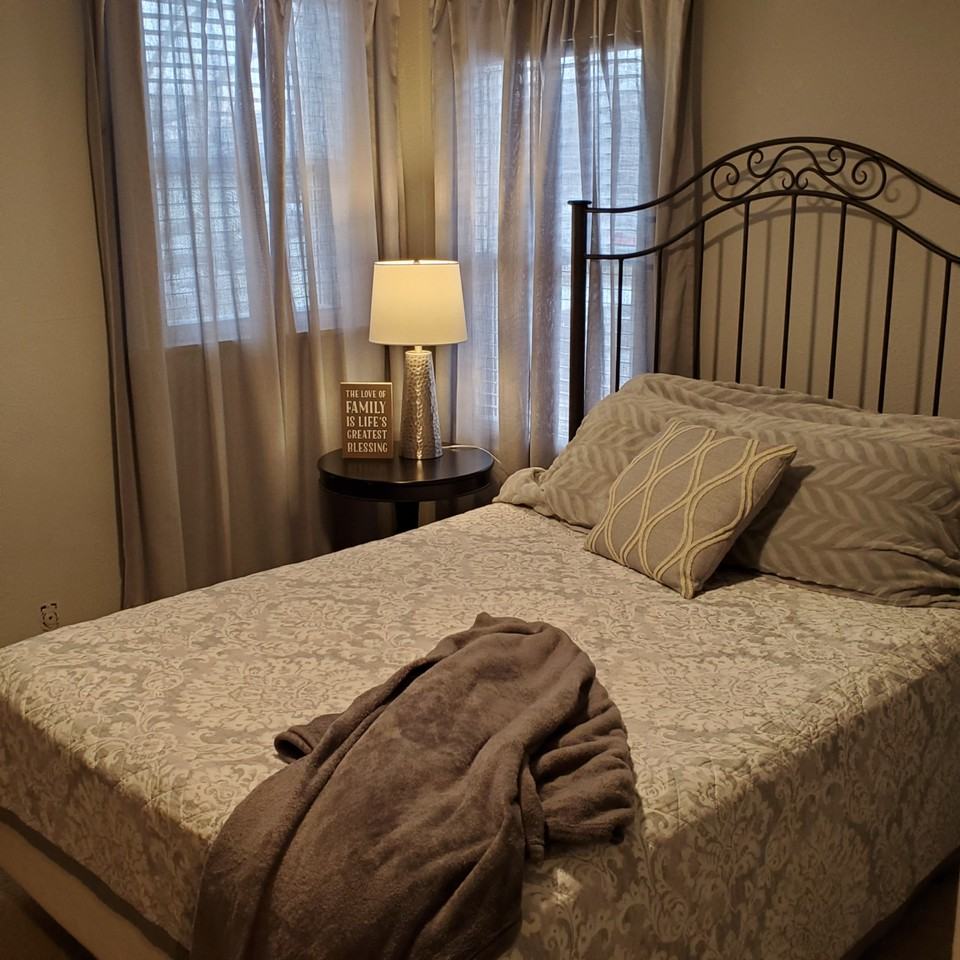 421 College Avenue #305 - Photo 4 of 12