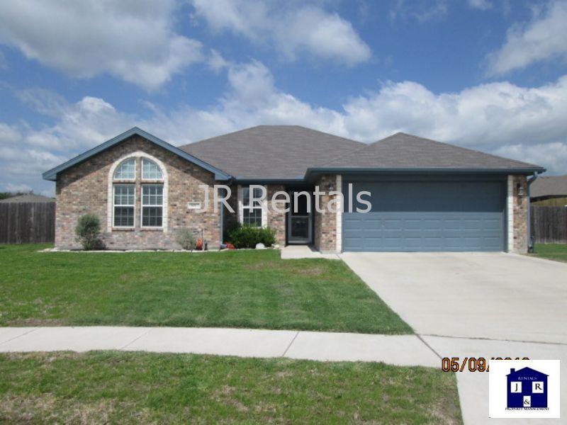 401 Rainbow Ct - Photo 3 of 38