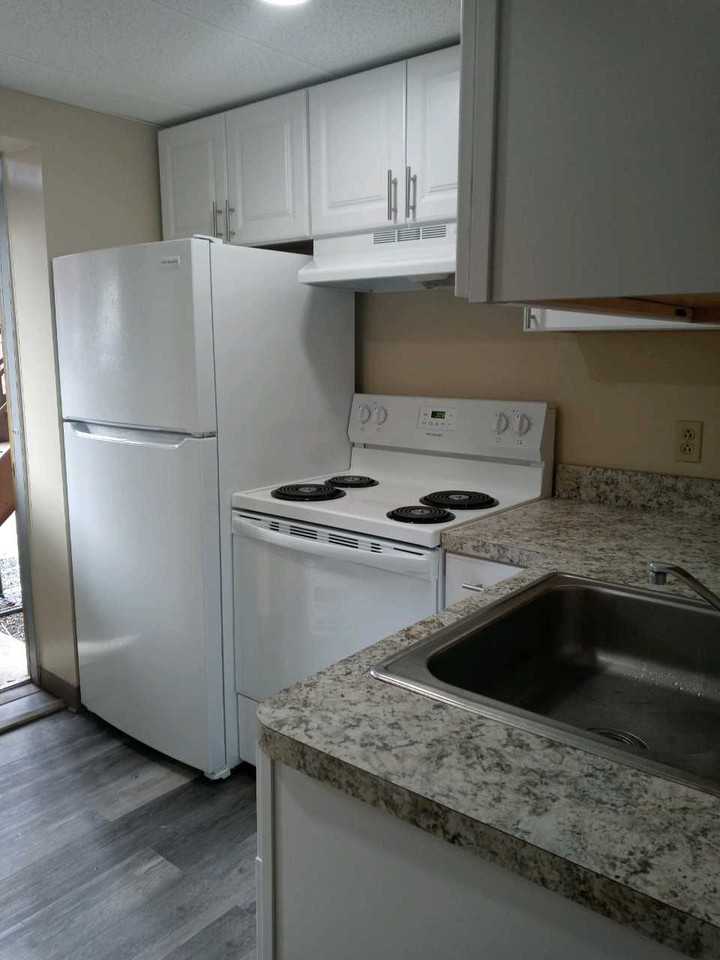 12 Monroe Street #B - Photo 2 of 6