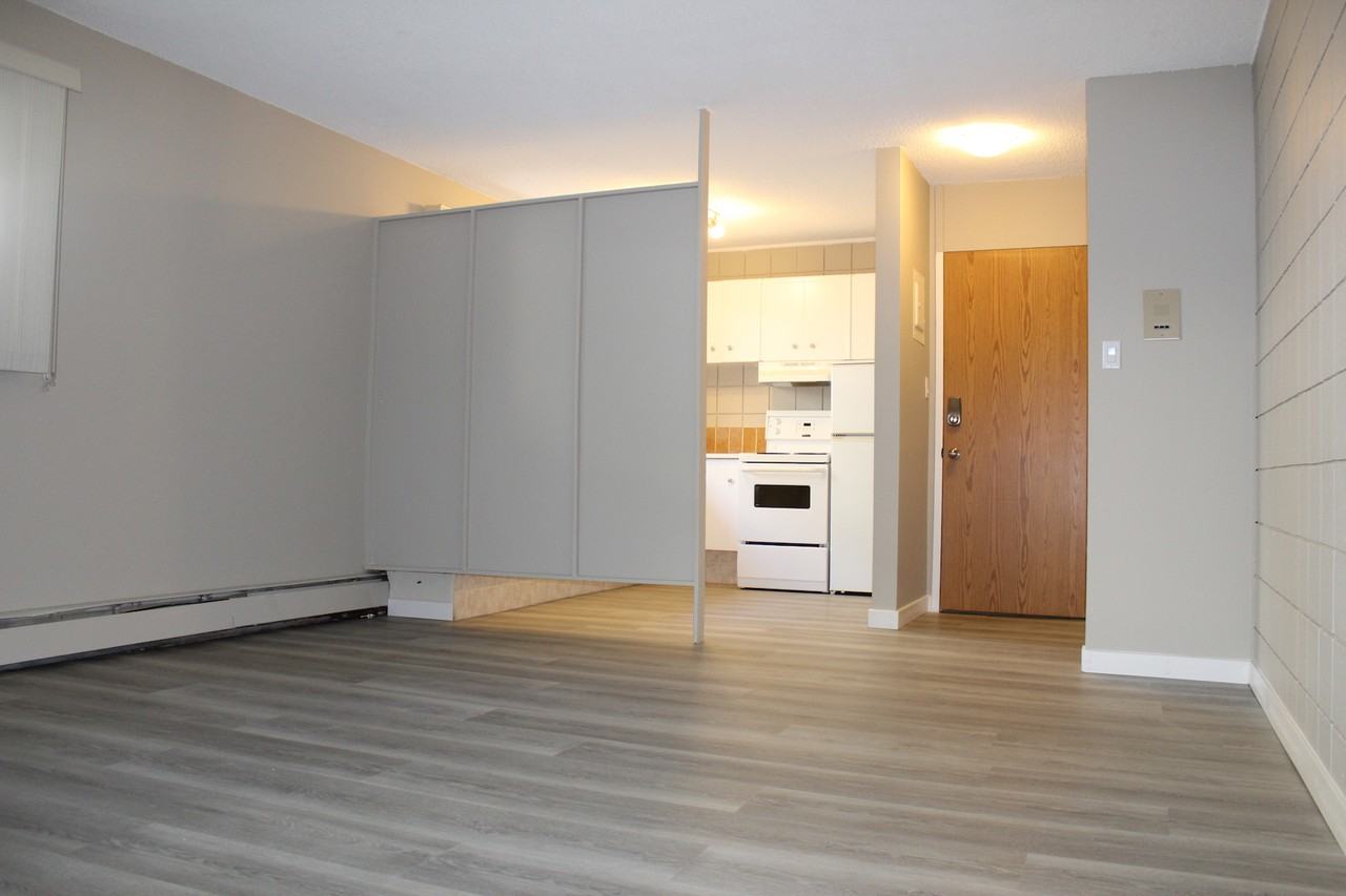 Mainstreet on Elbow 7107 Elbow Dr Sw, Calgary, AB T2V 1J8 Apartment