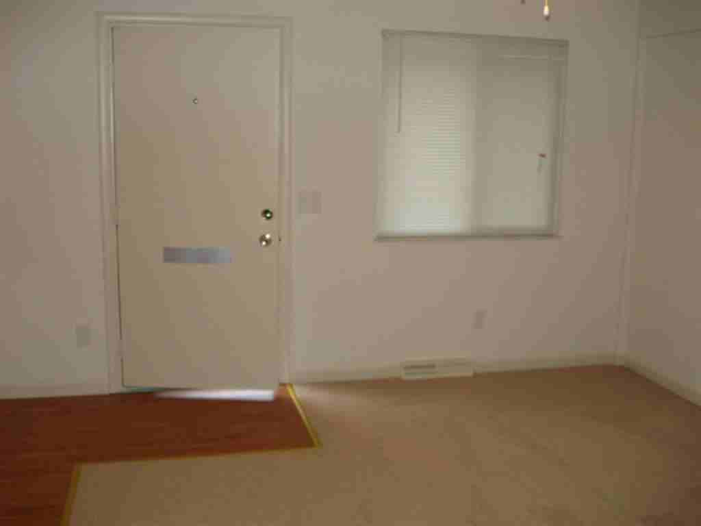 1955 South Reynolds Road - Photo 6 of 11