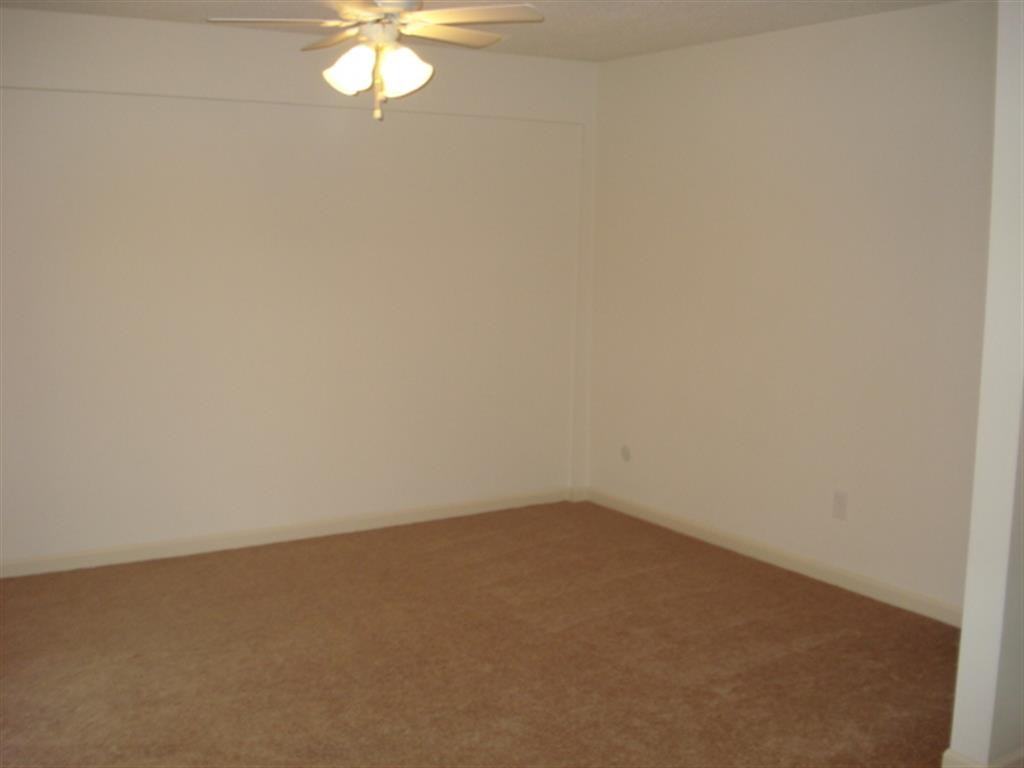 1955 South Reynolds Road - Photo 5 of 11