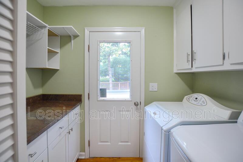 2156 Forest Lakes Blvd - Photo 7 of 24