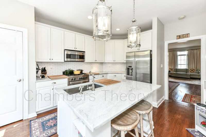 1572 21st Ct N - Photo 3 of 39