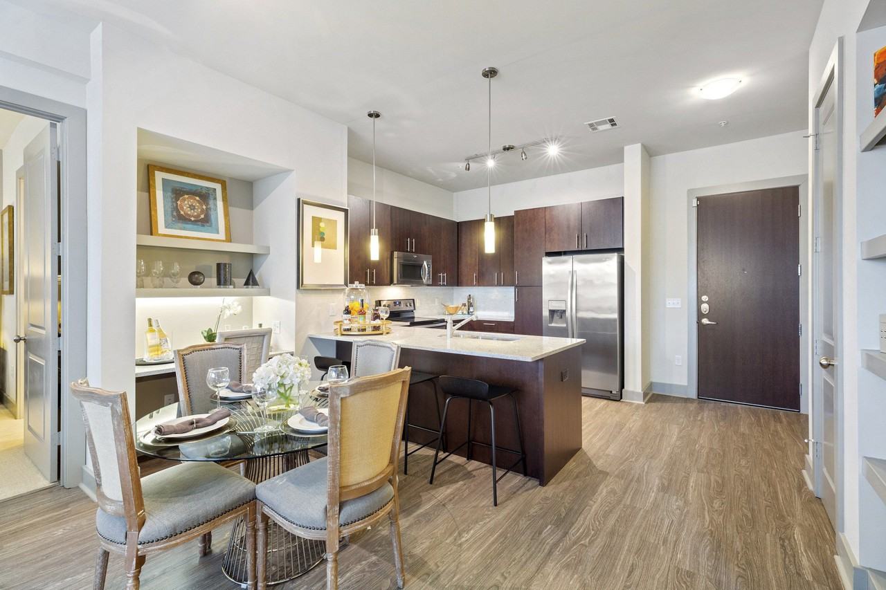 Gables Arsenal Street - Photo 2 of 19