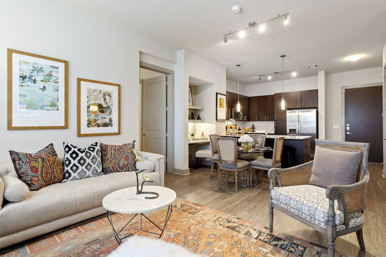 Gables Arsenal Street - Photo 4 of 19