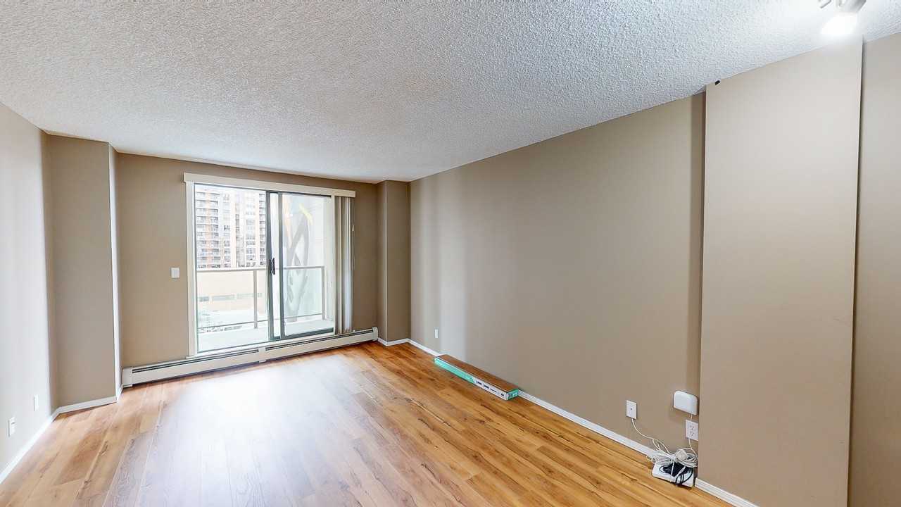 807, 1111 6 Ave SW - Photo 2 of 8