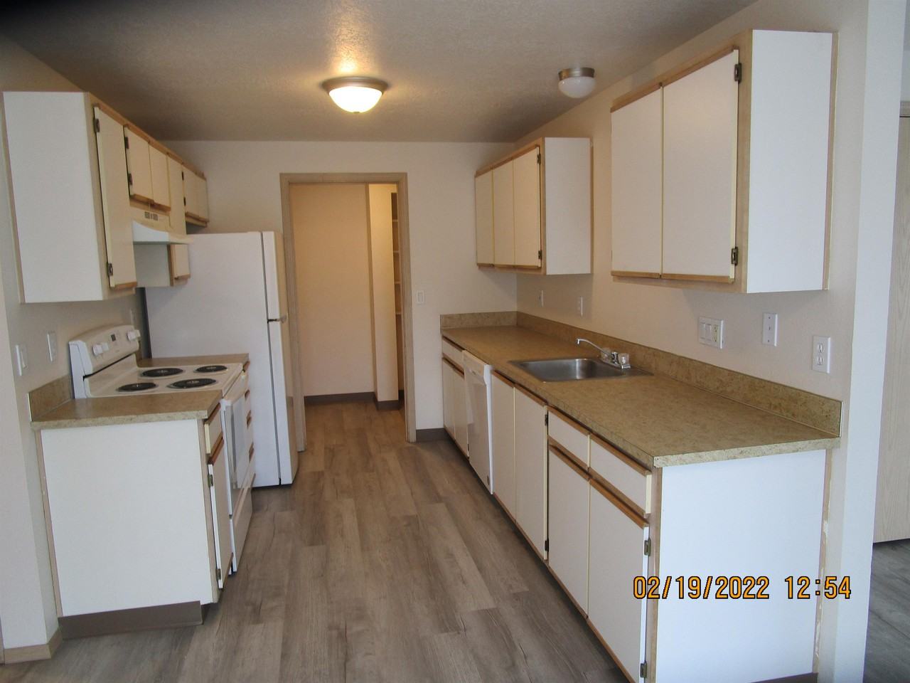 397-401 Shamrock - 401 #401 - Photo 7 of 26