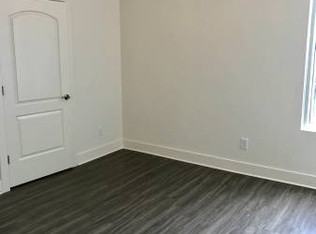 103 S Meadow St #B - Photo 5 of 6