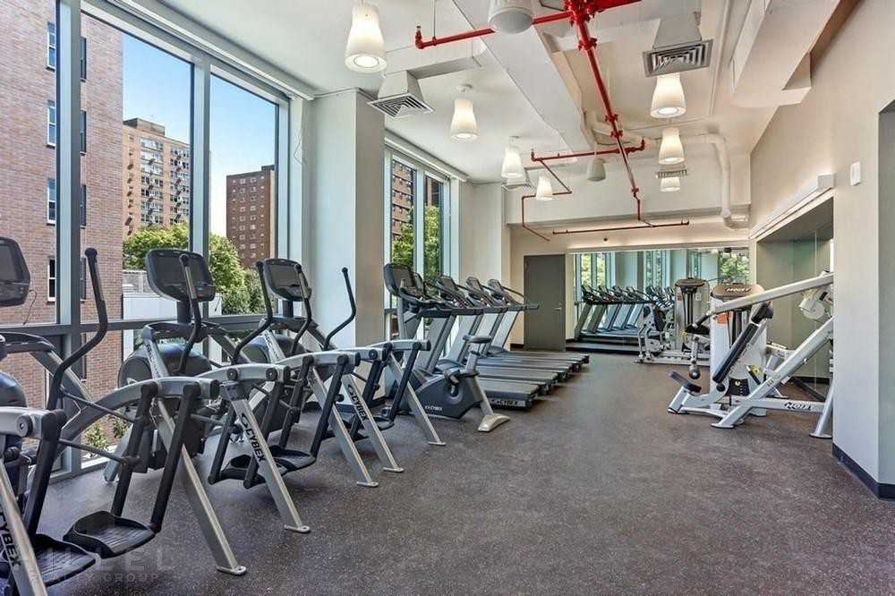 Myrtle Ave #3R - Photo 4 of 6