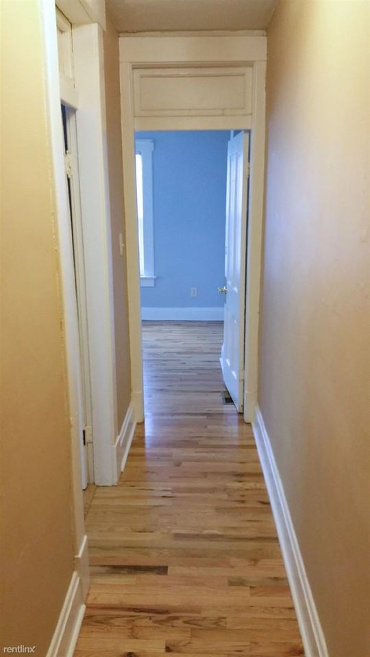 54 W Dodridge St - Photo 3 of 5