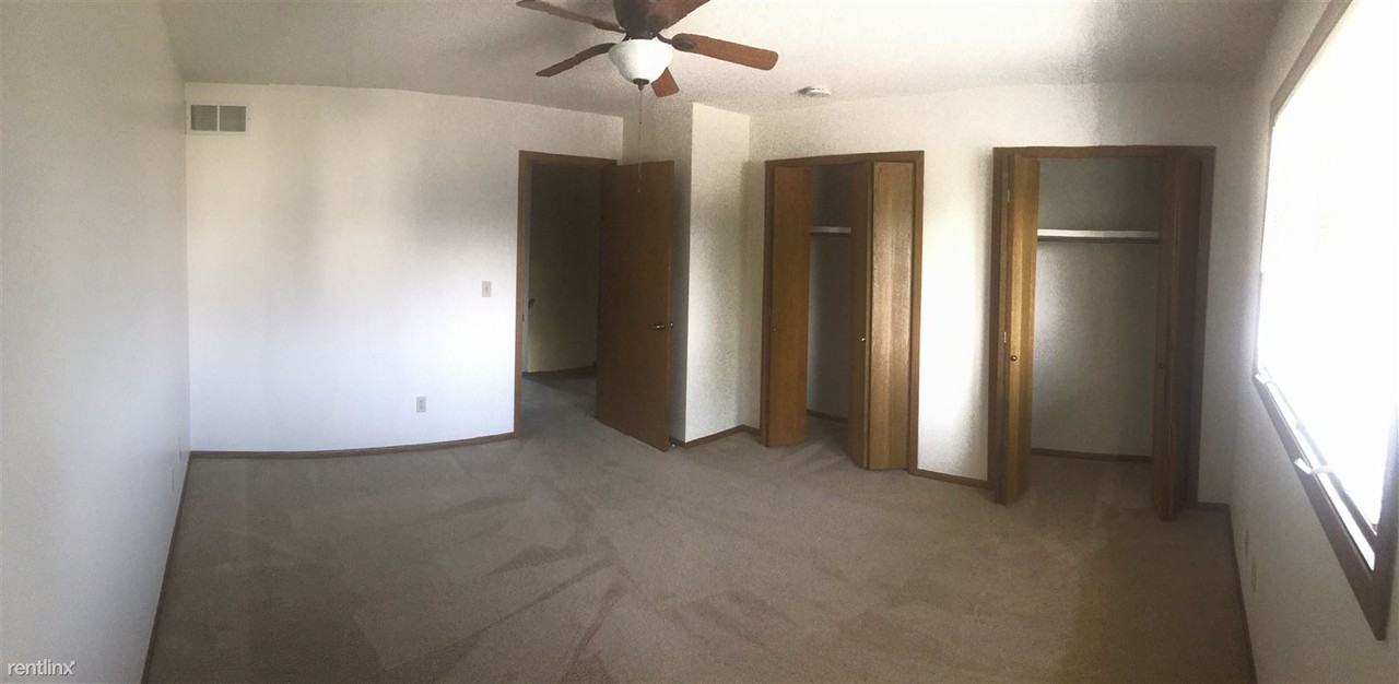 6106 Summerset Dr - Photo 2 of 4