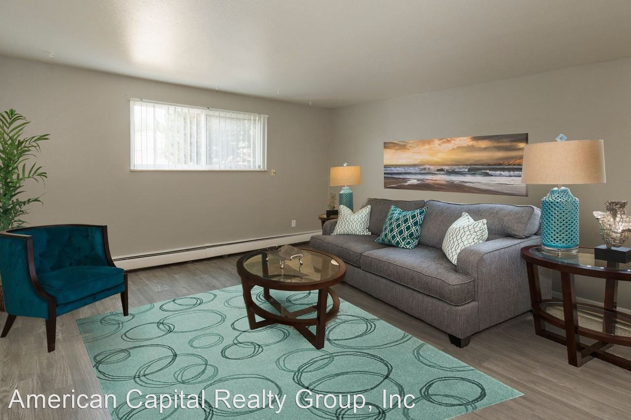 Mason Manor Apartments - Photo 2 of 15