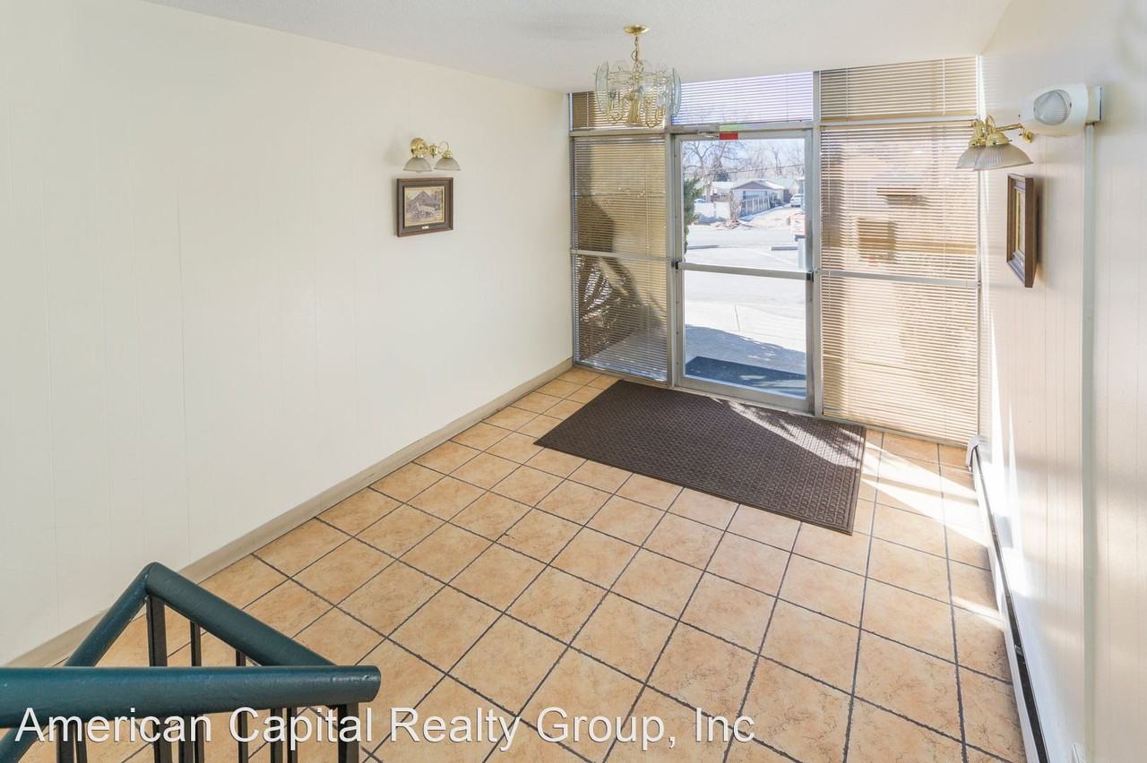 Mason Manor Apartments - Photo 6 of 15