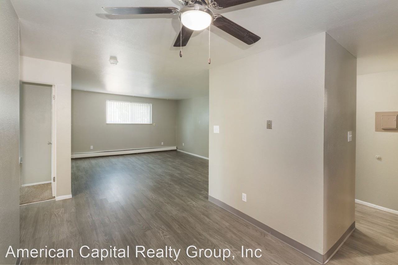 Mason Manor Apartments - Photo 7 of 15