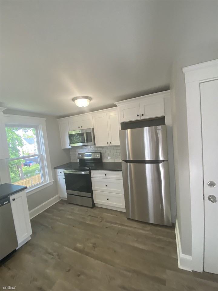 36 Emory St #2 - Photo 3 of 11