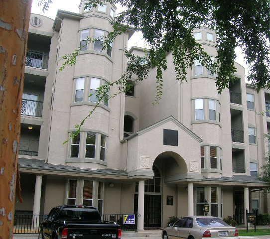 1404 Forest Hollow Park C232 - Photo 2 of 4