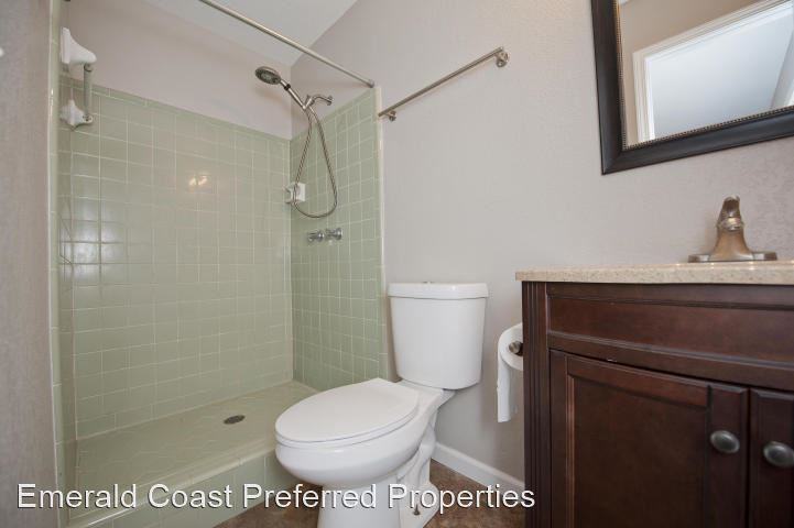 103 Pinewood Ter - Photo 2 of 15