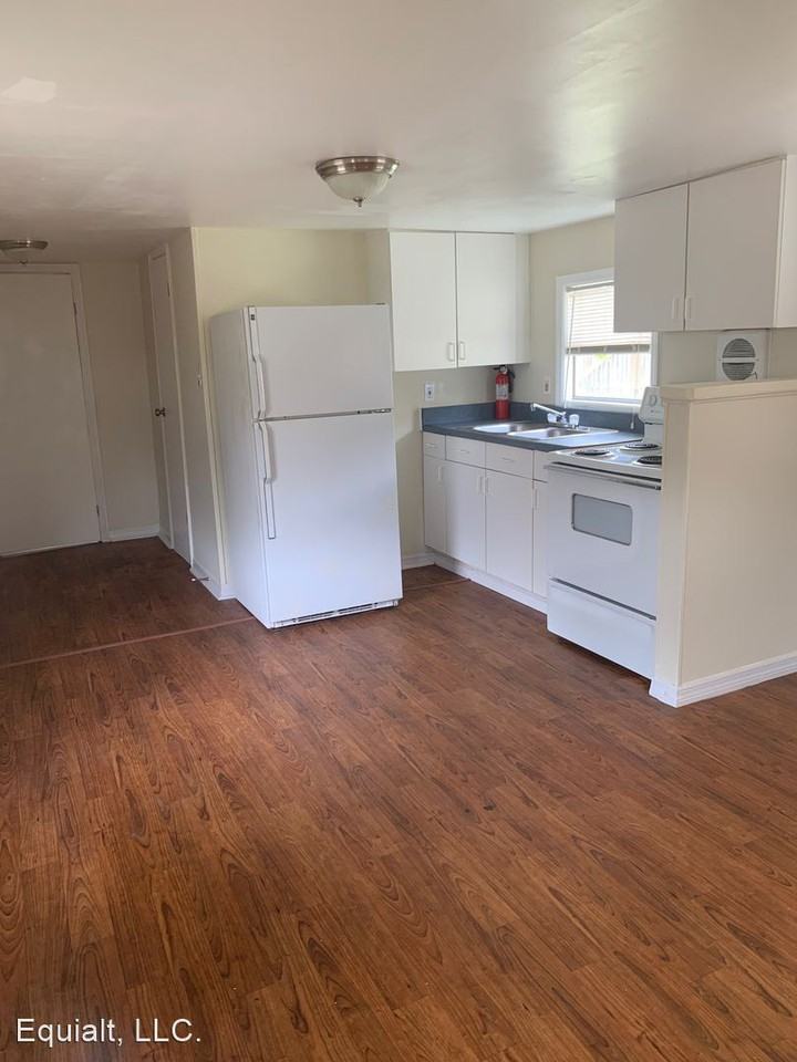 Tampa Bay Estates -5123 E Broadway Ave - Photo 2 of 5