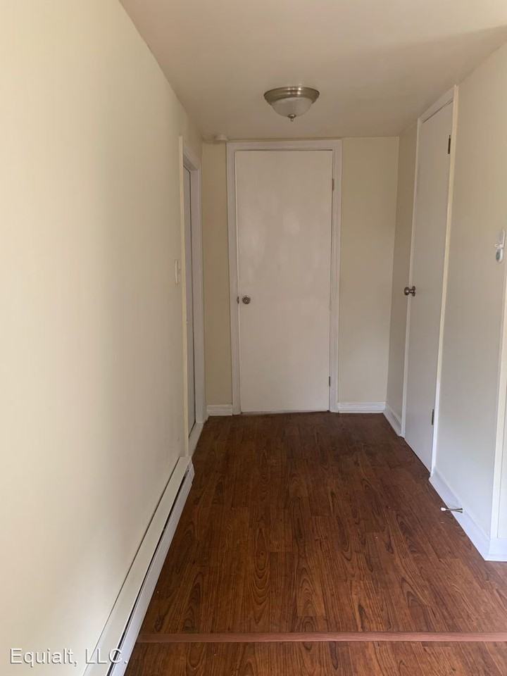 Tampa Bay Estates -5123 E Broadway Ave - Photo 3 of 5