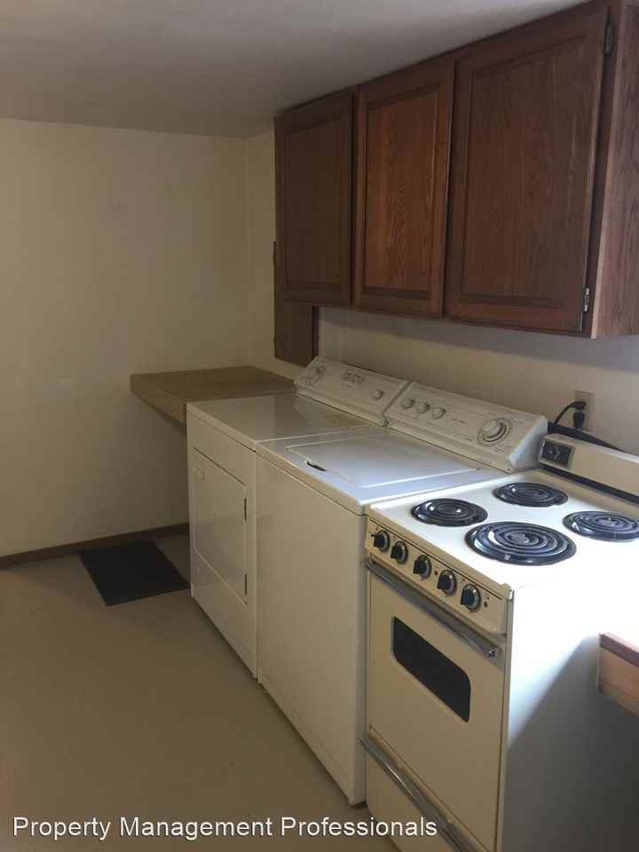 10472 Williams Hwy - Photo 2 of 16