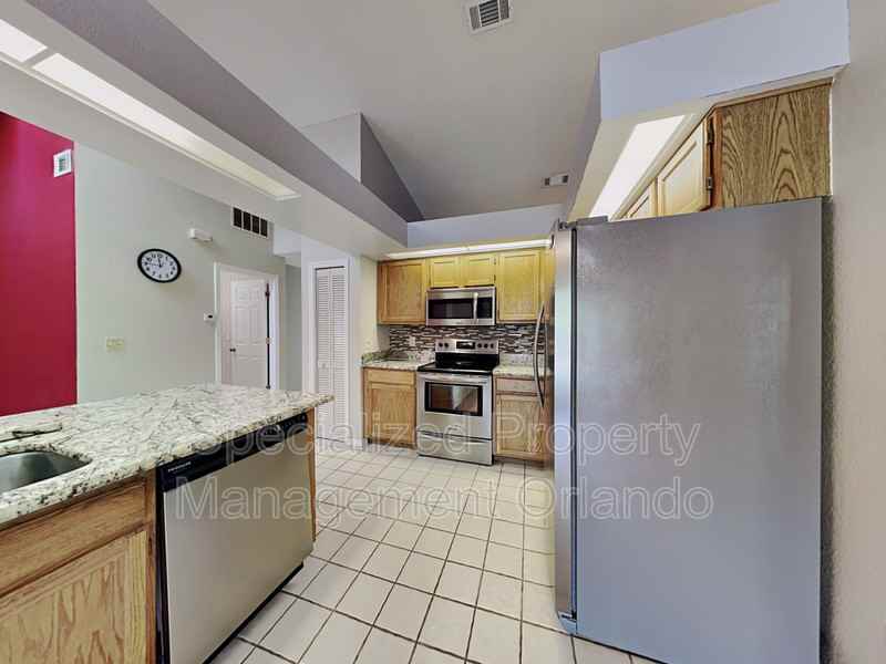 1143 Woodland Terrace Trl - Photo 2 of 13