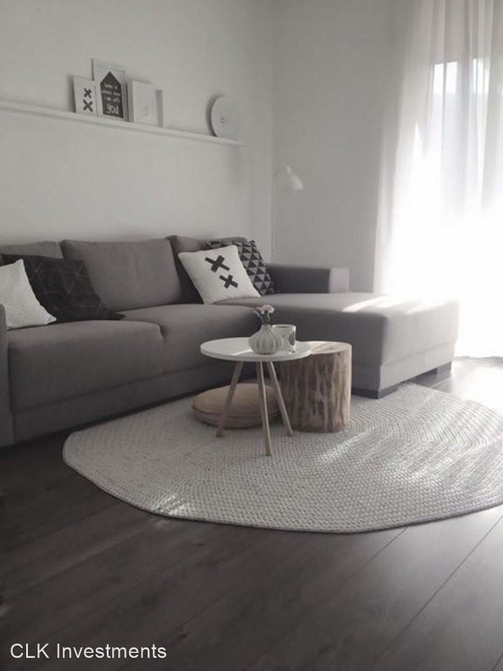 327 Eva Dr - Photo 3 of 6