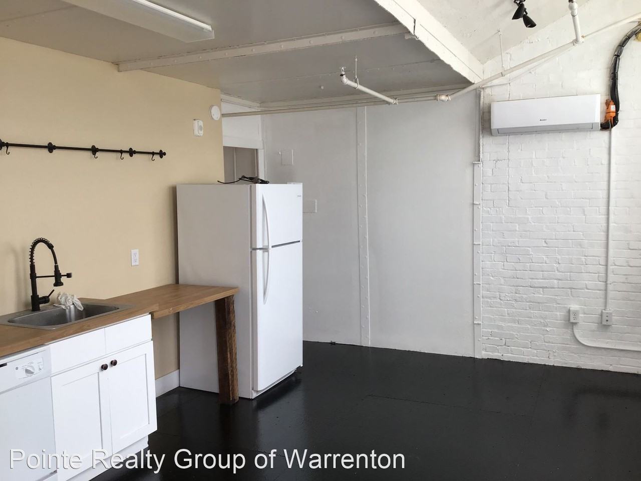 632 Roanoke Avenue - Photo 3 of 7