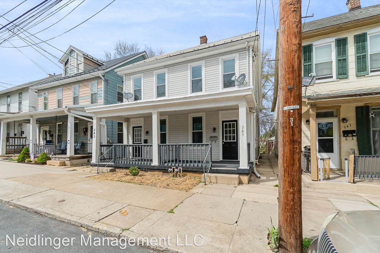 345 E King St - Photo 2 of 23